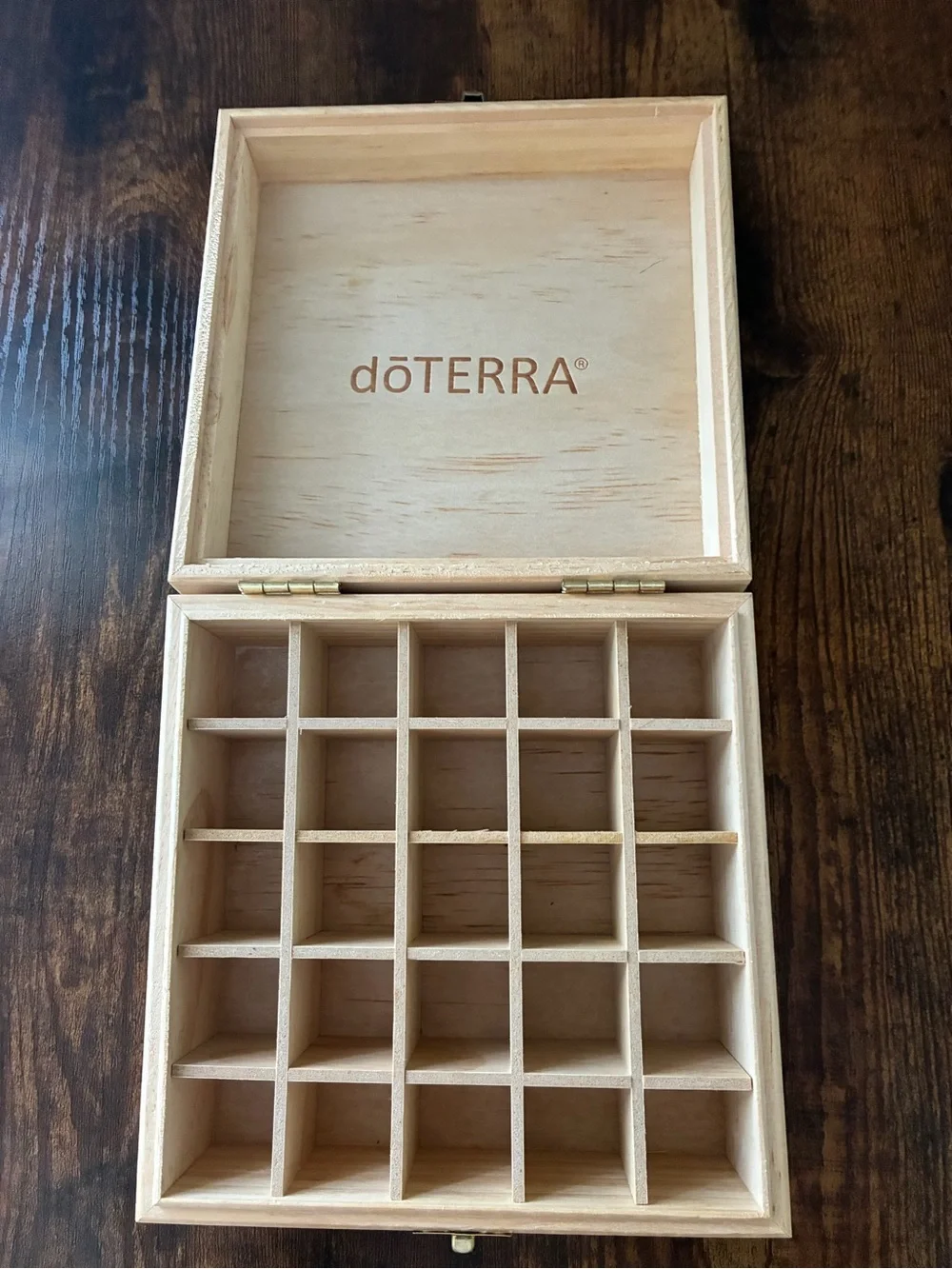 dōTERRA Wooden Storage Box in Light Natural Finish